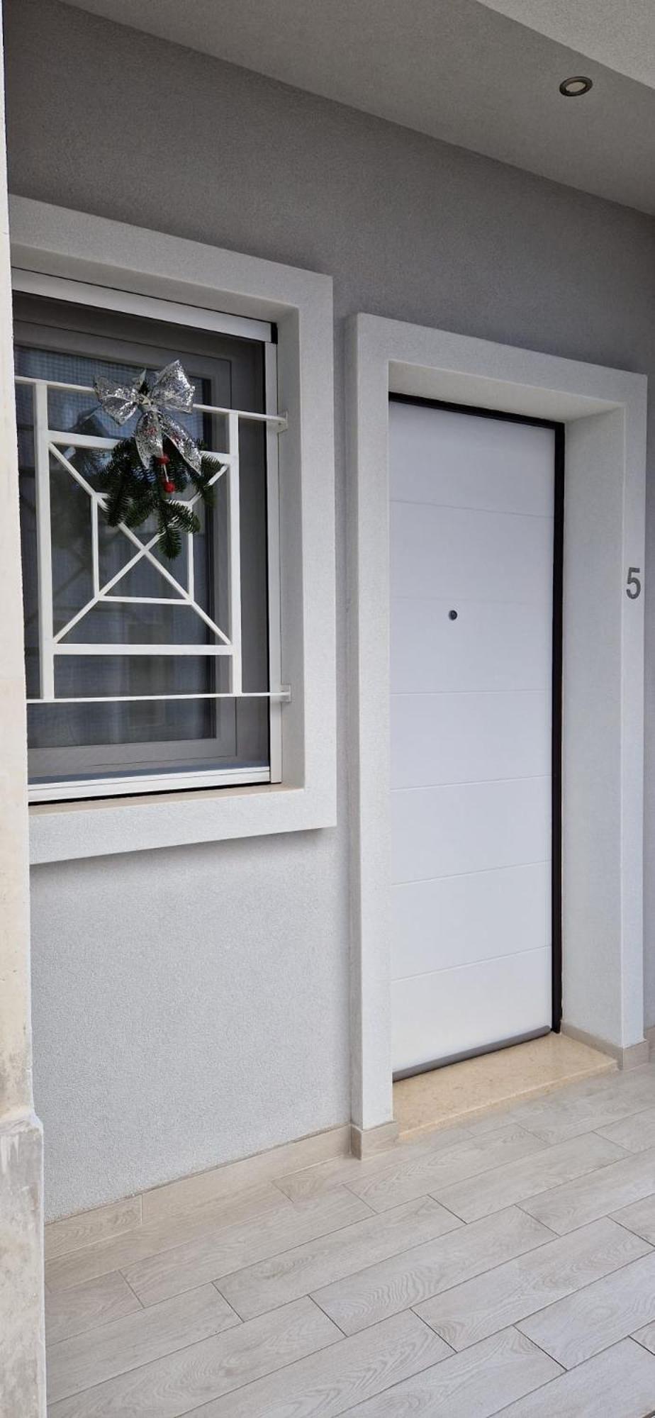 Xenia Boutique Apartment Trepuzzi Exterior photo